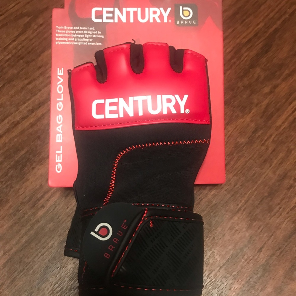 Century BRAVE Gel Gloves